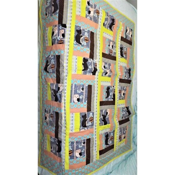 Baby quilt "Honey Bears in Trees" forest animals owls bears squirrels bees 40X50 - Picture 1 of 7